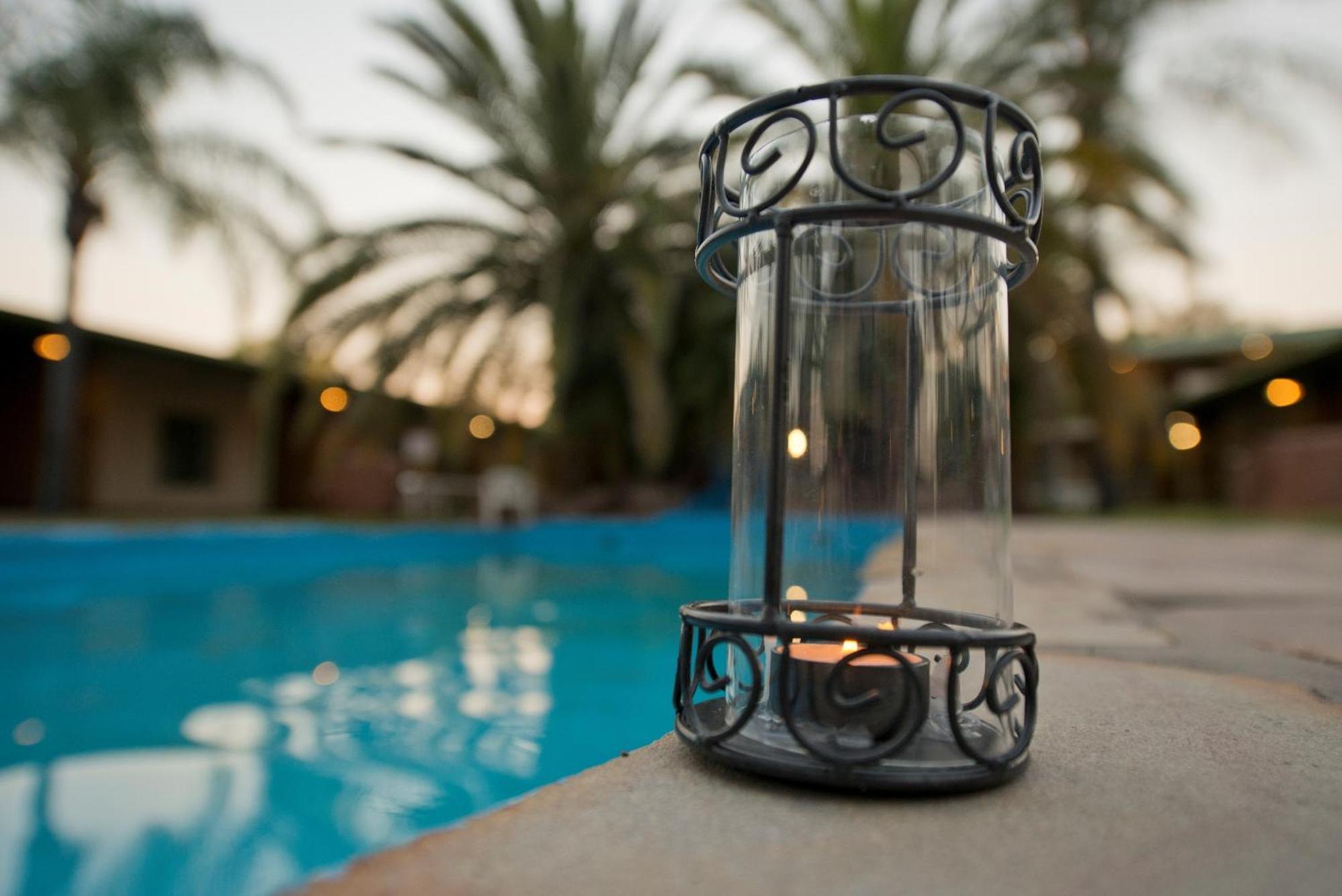 Oshakati Country Hotell Eksteriør bilde